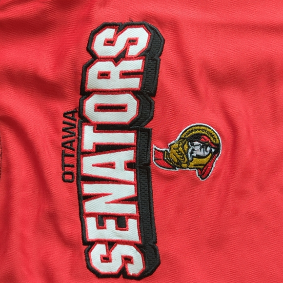 Child's NHL Senators Jersey (18m) - Never Worn - Picture 4 of 7